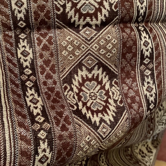 Beautiful Eggplant and brown scarf 🔴 - Picture 4 of 5